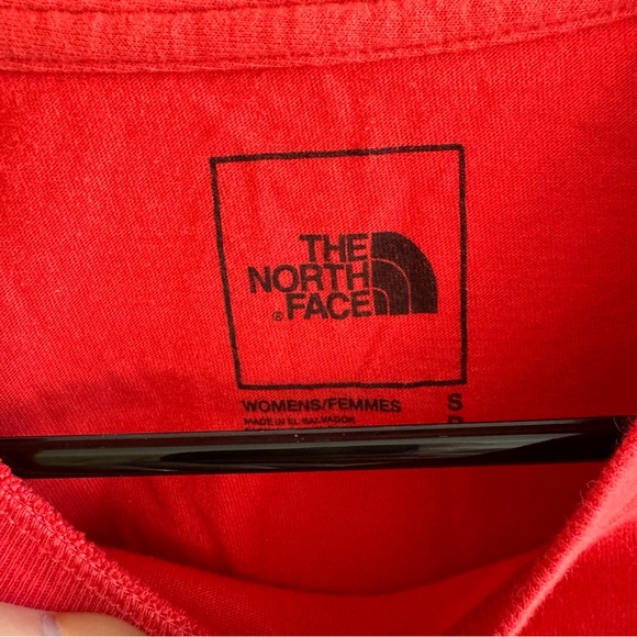 North Face Tee - Picture 2 of 3